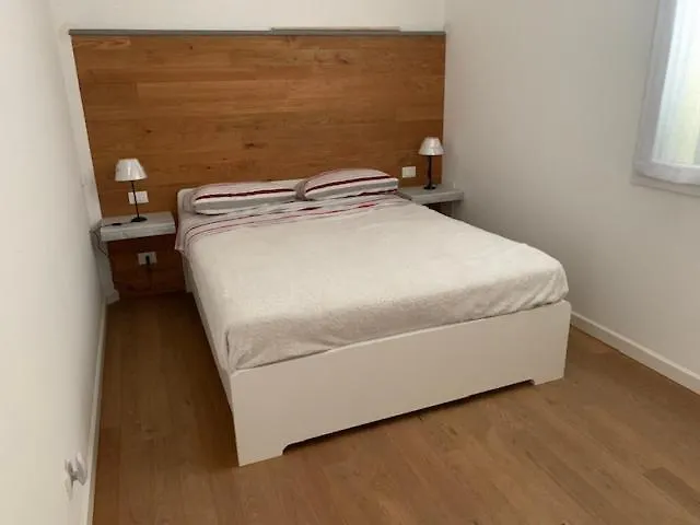 Le Stanze Del Brigante Bed & Breakfast Genoa