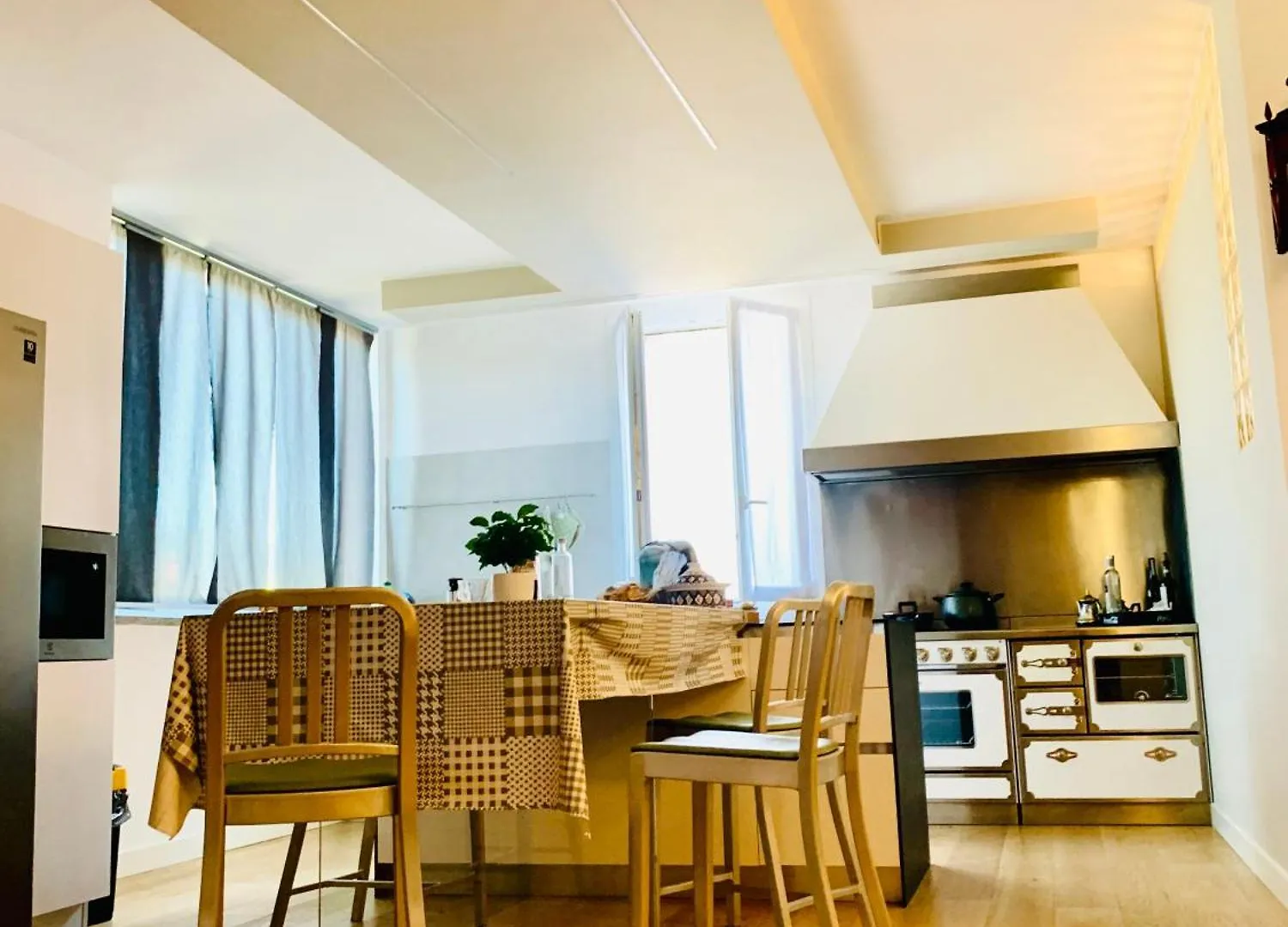 Le Stanze Del Brigante Bed & Breakfast Genoa