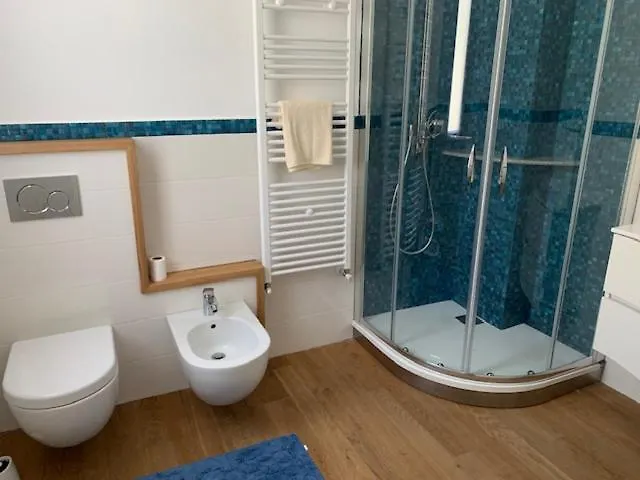 Bed and Breakfast Le Stanze Del Brigante Genua