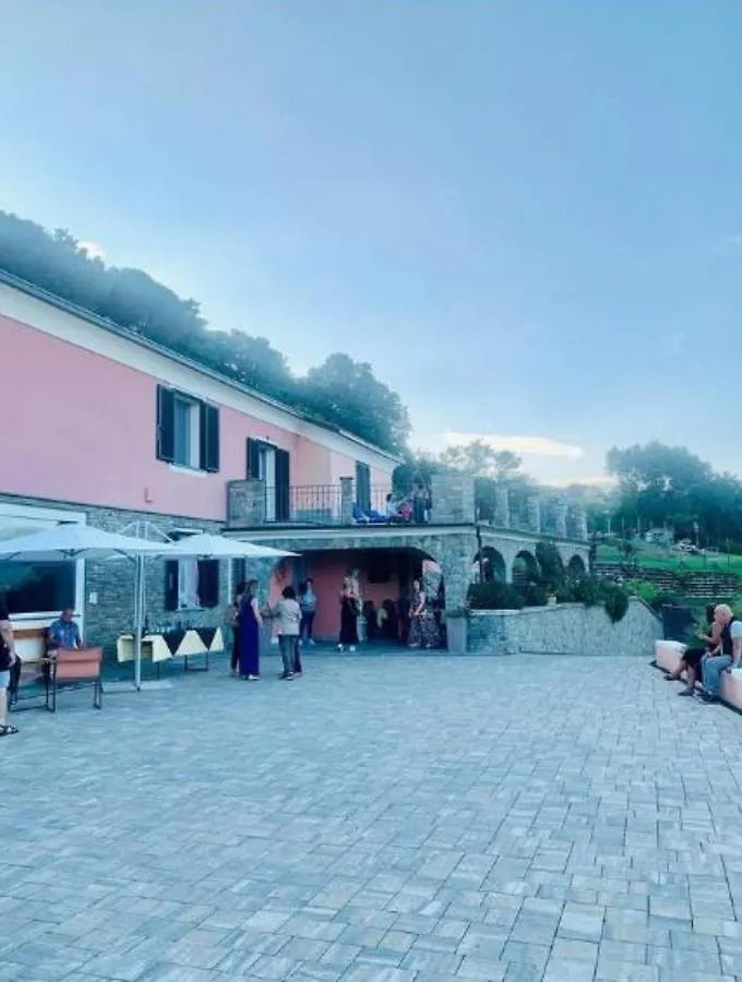 Bed and Breakfast Le Stanze Del Brigante Genua 0*,  Italien